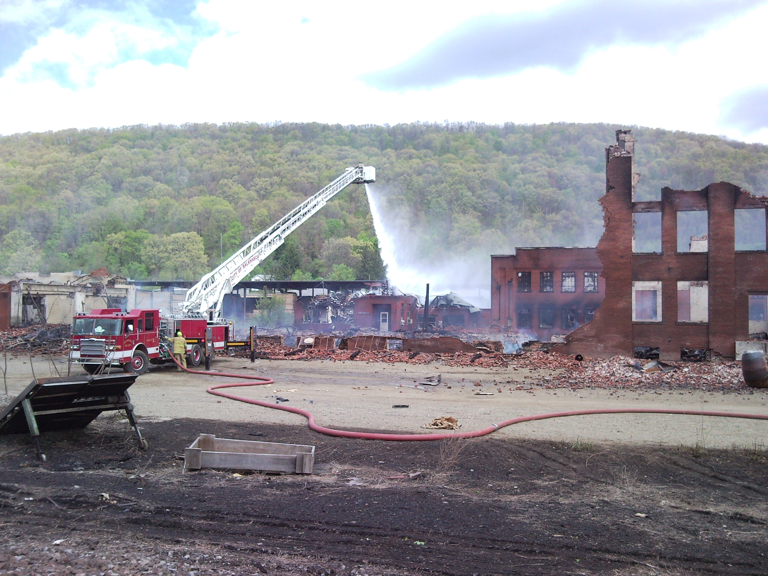 Salamanca NY fire Philadelphia / Fancher Furniture and Luminite fire 5
